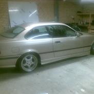 BMW E36 2.0i Coupé Aut.