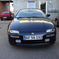 Mazda 323f GT v6 2.0 død.