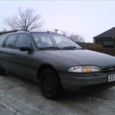 Ford Mondeo st.car