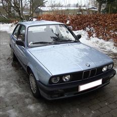 BMW E30 316i