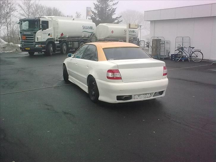 Audi a4 1,8 20vt, billede 4