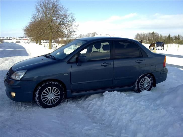 Suzuki Liana billede 5