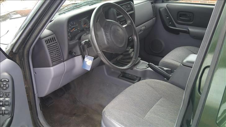 Jeep Cherokee Sport 2,5 TD Van billede 8