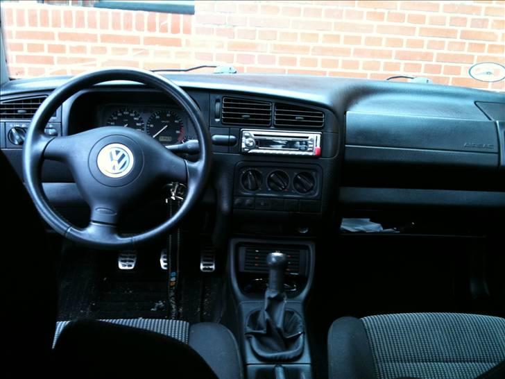 VW Golf TDI SOLGT billede 7