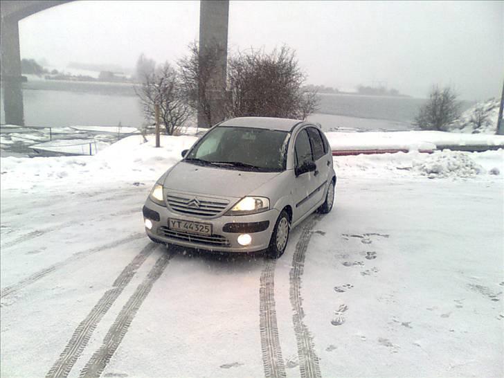 Citroën C3 1,4 HDI Prestige billede 2