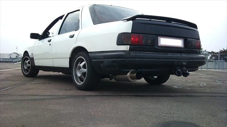Ford Sierra 2.0i CL (Solgt) billede 8