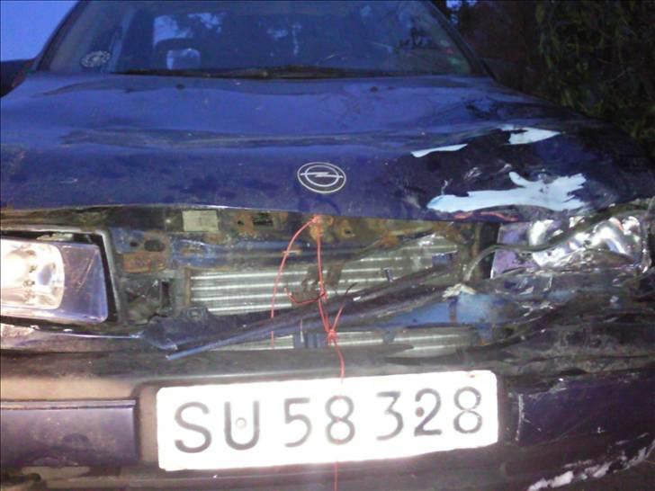 Opel vectra  DØD!! - det hvad der sker når man ikk er opmærksom... så nu den´s sidste dage talt:D billede 15