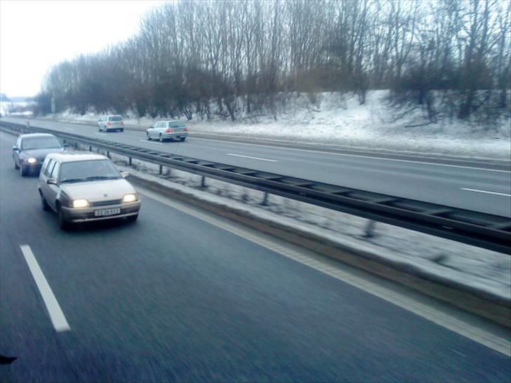 Opel Kadett E Caravan (solgt) billede 9