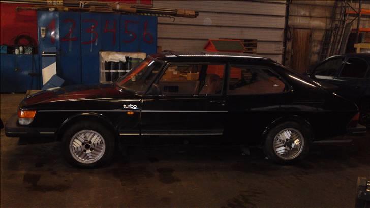 Saab                         900 2,0 turbo billede 8