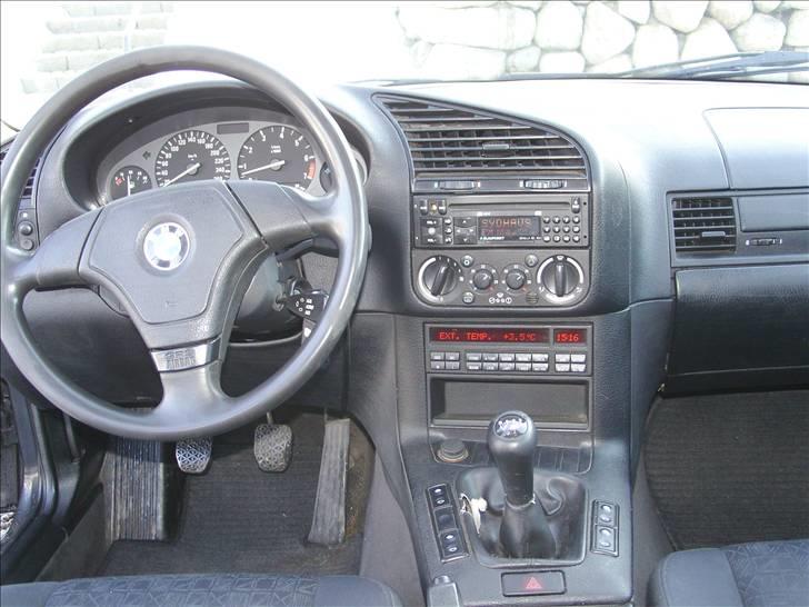 BMW 328i  vanos Touring R.I.P billede 2