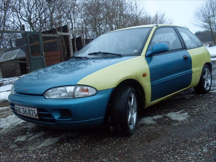 Mitsubishi Colt 1.6 GLXi 16v Byttet! billede 2