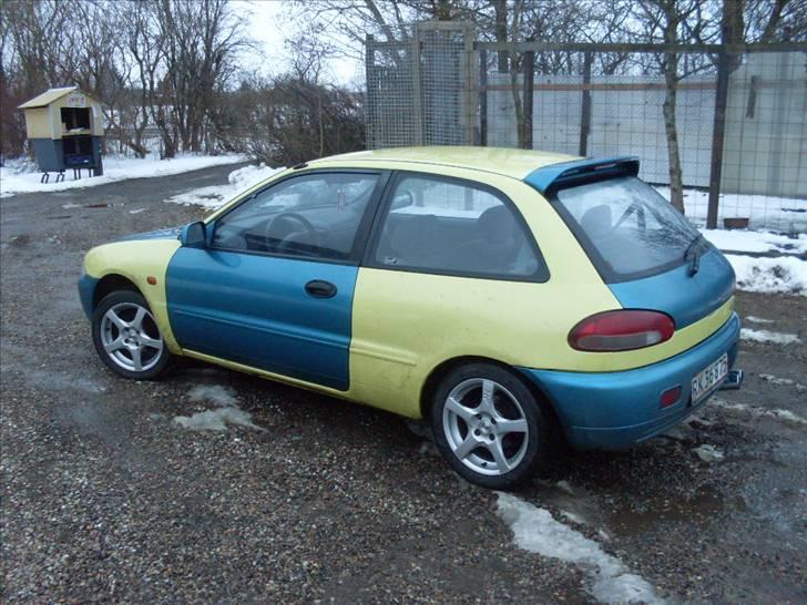 Mitsubishi Colt 1.6 GLXi 16v Byttet! billede 4