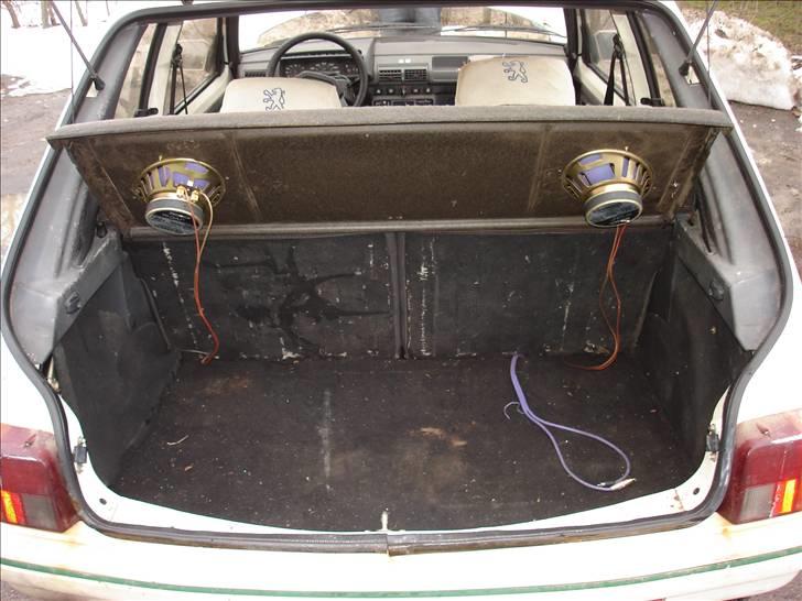 Peugeot 205 skroted billede 11