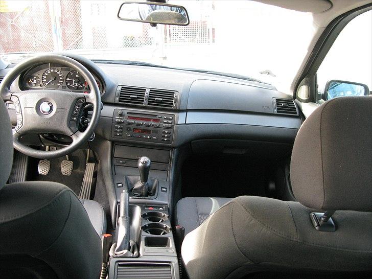 BMW E46 318d 4d billede 3
