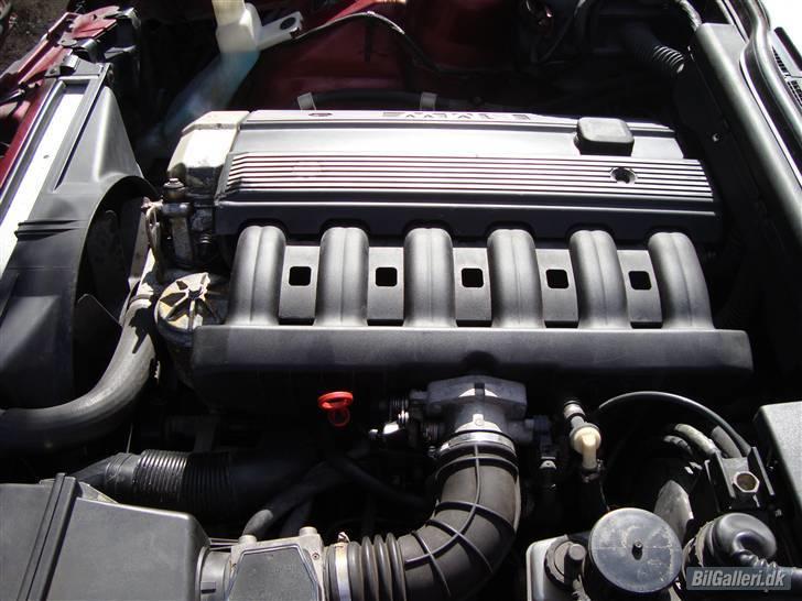 BMW 520 24v billede 1