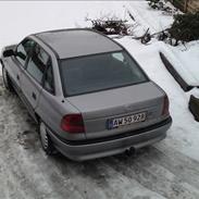 Opel Astra 1,6 I
