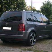 VW Touran TDI Highline - SÆLGES