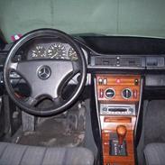 Mercedes Benz 250 D