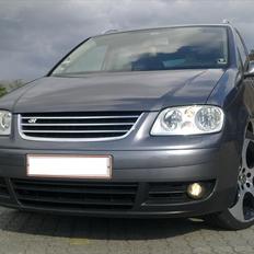 VW Touran TDI Highline - SÆLGES