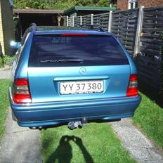 Mercedes Benz (Byttet fra svindler)