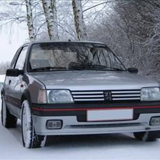 Peugeot 205 GTI 1.9 (solgt)