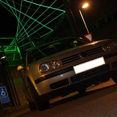 VW Golf 4 2.0 8v R.I.P.