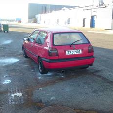 VW Golf III solgt