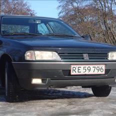 Peugeot 405 Si - Solgt -
