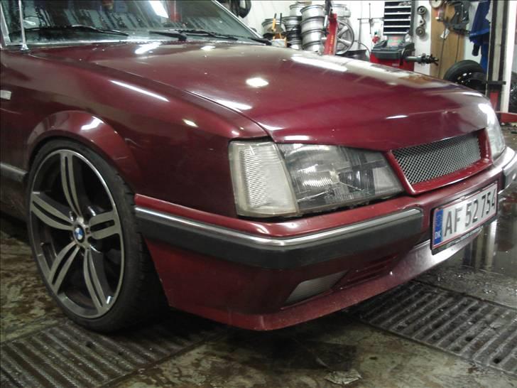 Opel Senator A2 "SOLGT" billede 10