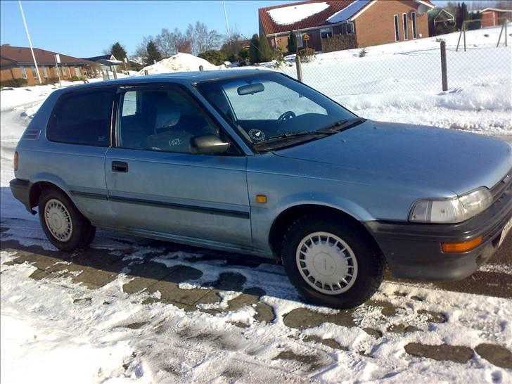 Toyota Corolla 1,3xli byttet væk billede 3