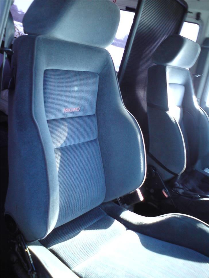 VW Transporter 2.,4D SOLGT billede 3