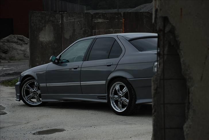 BMW 320i e 36 (KEBAB TAUNUS) billede 3