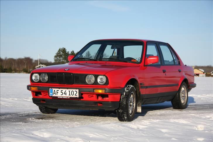 BMW e30 320i billede 3