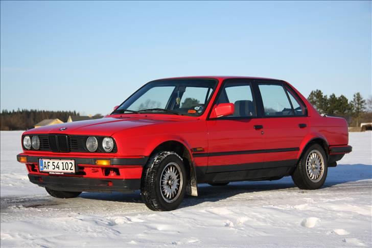 BMW e30 320i billede 4