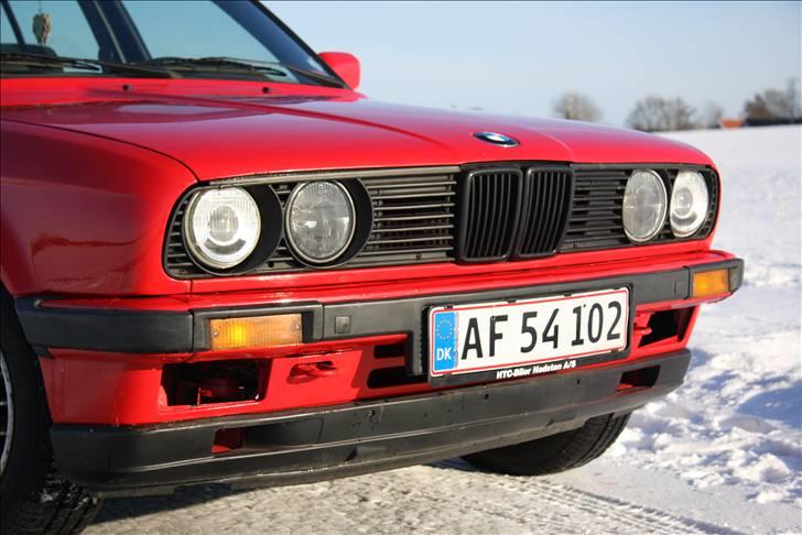 BMW e30 320i billede 6