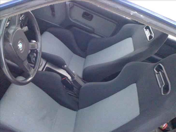 BMW E30 325i SOLGT billede 7