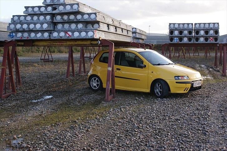 Fiat Punto 1,2 16v (SOLGT) billede 3