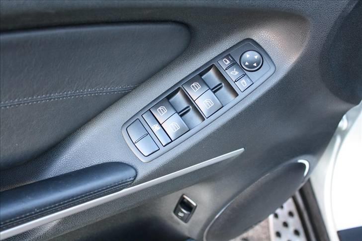 Mercedes Benz ML 63 AMG SOLGT billede 8