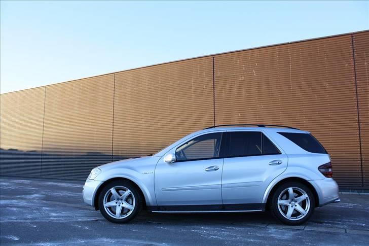 Mercedes Benz ML 63 AMG SOLGT billede 12