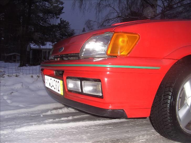 Ford Fiesta RS Turbo  billede 5