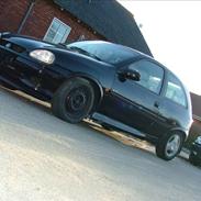 Opel corsa 1,6 gsi SOLGT