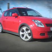 Suzuki Swift - SOLGT