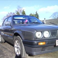 BMW e30 Solgt