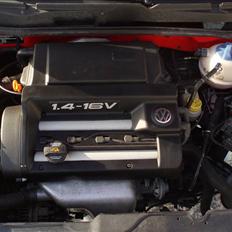 VW   lupo 1,4 16v ( solgt )