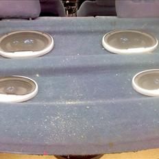 Ford Mondeo 1,8i solgt