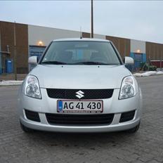 Suzuki Swift DDiS * solgt *