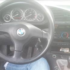 BMW 325i E36 (solgt)