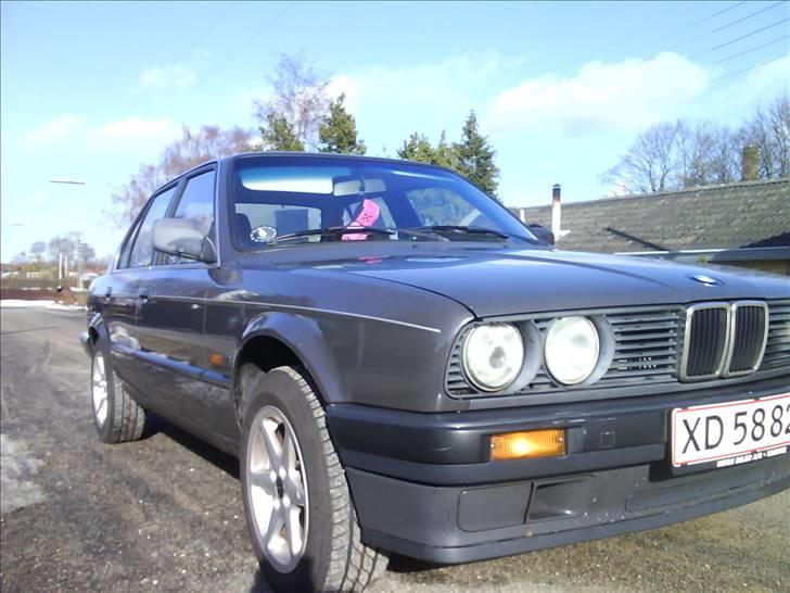 BMW e30 Solgt billede 1