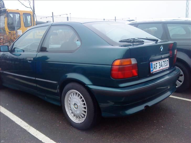 BMW 316 compact billede 2