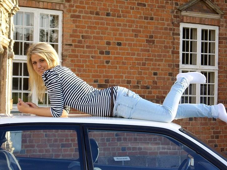 Toyota .* Corolla 1,3 XL *. - Min solvogn. :D  billede 2